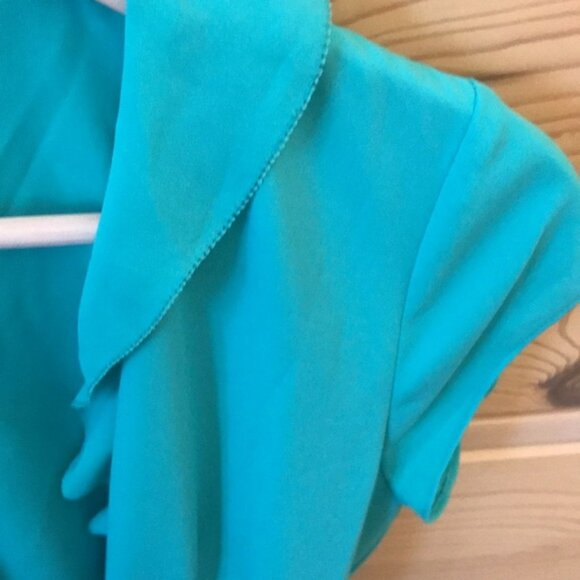 Aritzia Sunday Best Savoy Wrap Dress in Green Size 0 - Picture 3 of 8